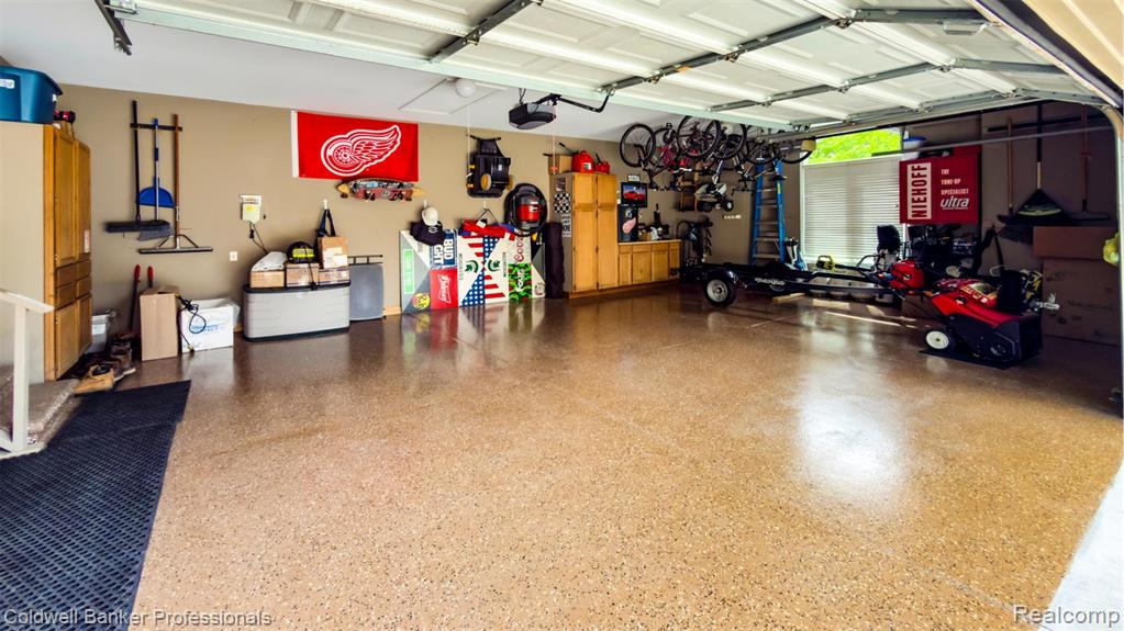 43662 Vintners Place Drive, Sterling Heights, MI 48314 — Photo 6