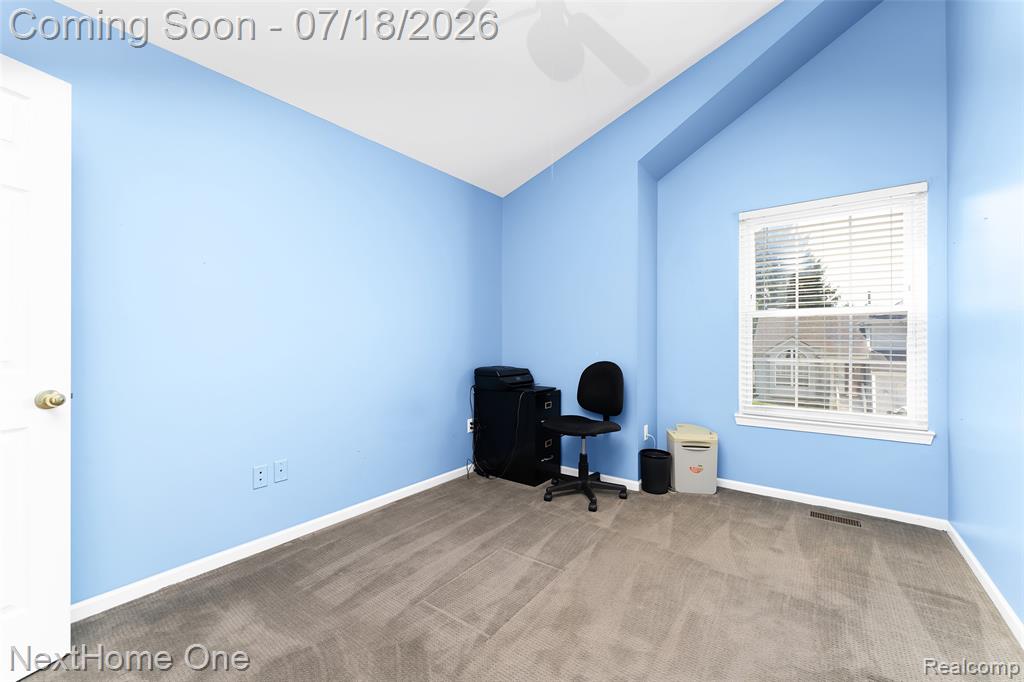 6496 Lake Meadow Drive, Waterford, MI 48327 — Photo 19