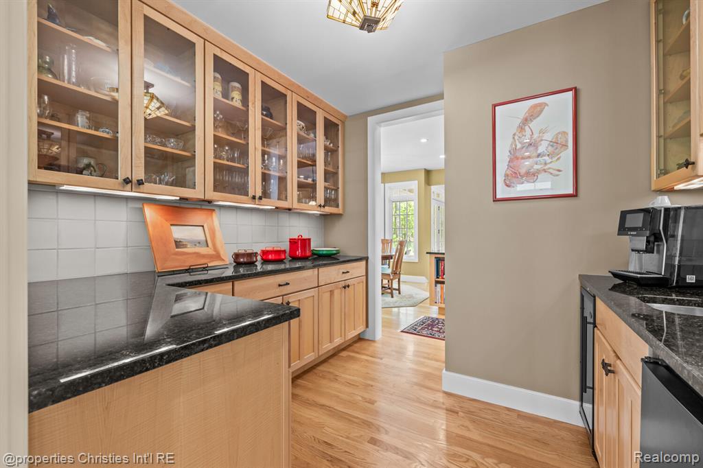 1041 Greentree Road, Bloomfield Hills, MI 48304 — Photo 14