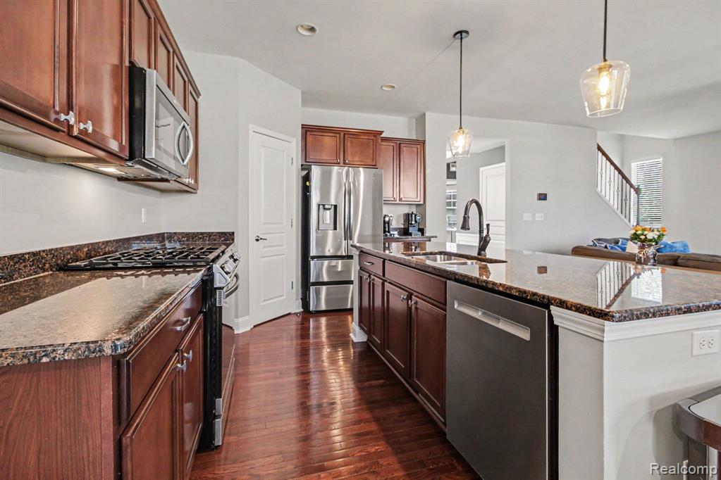2227 Premier Lane, Canton, MI 48188 — Photo 23