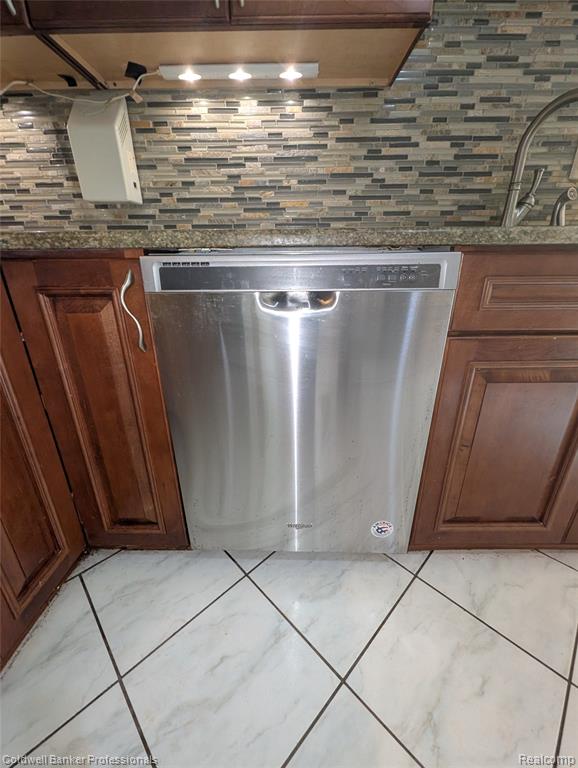 263 N Walnut Street, Mount Clemens, MI 48043 — Photo 14