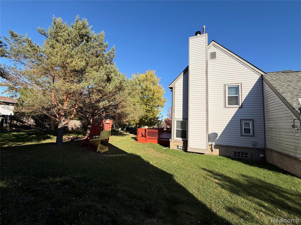 39588 Squire, Novi, MI — Photo 38