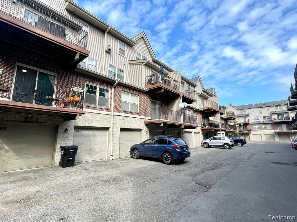 90 ADELAIDE Street, Detroit, MI 48201 — Photo 8