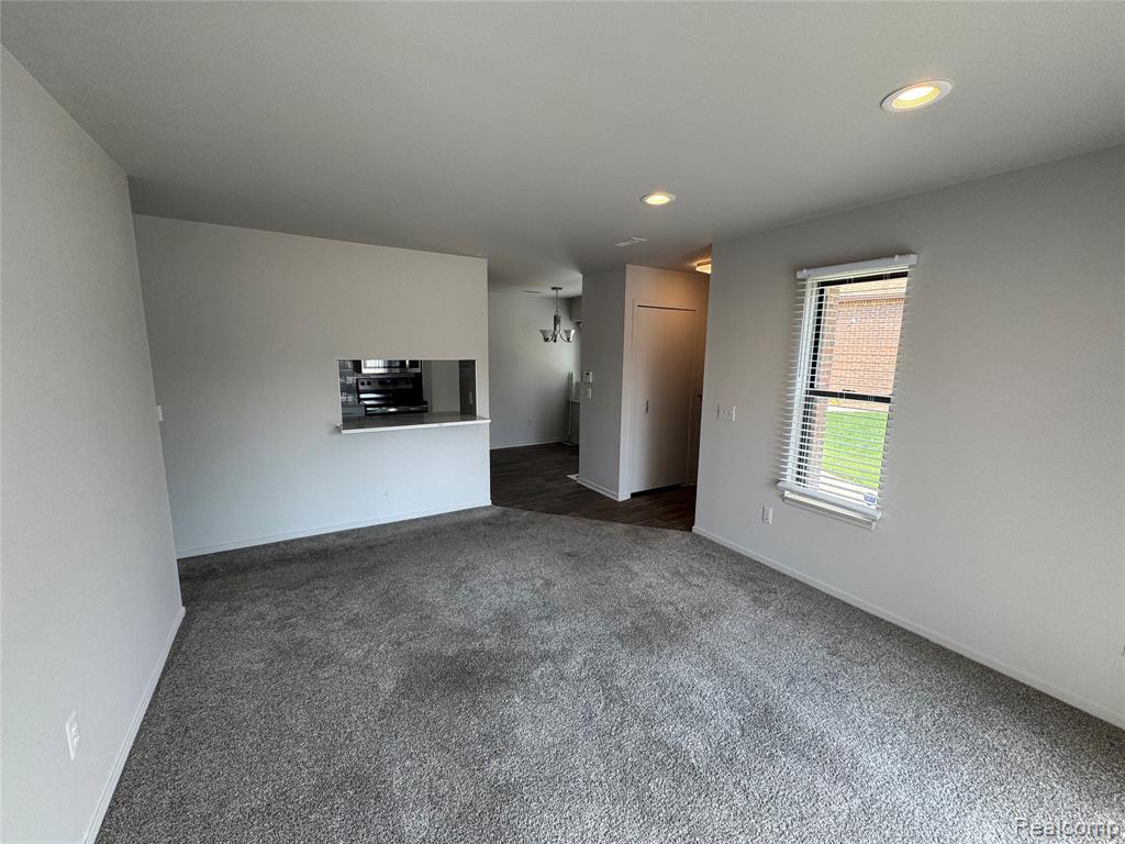 6580 Ridgefield Circle, West Bloomfield, MI — Photo 5