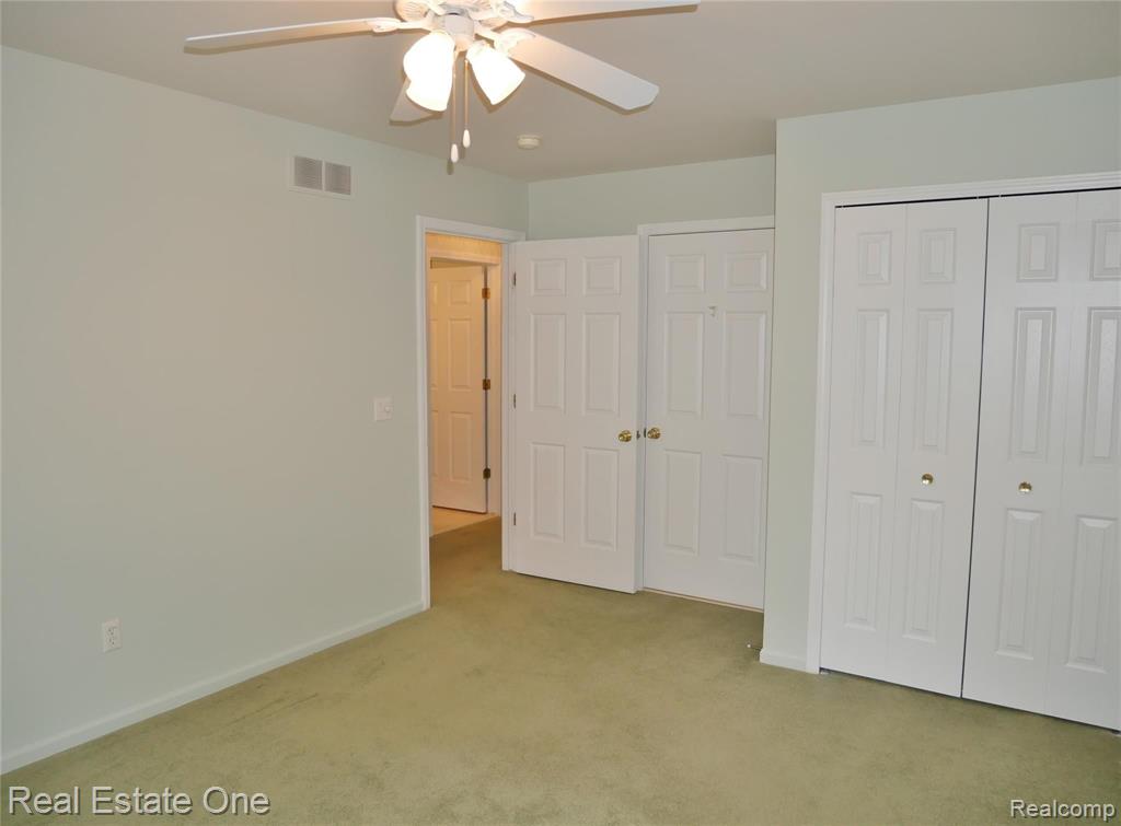 5499 Seabreeze Lane, Sterling Heights, MI 48310 — Photo 14