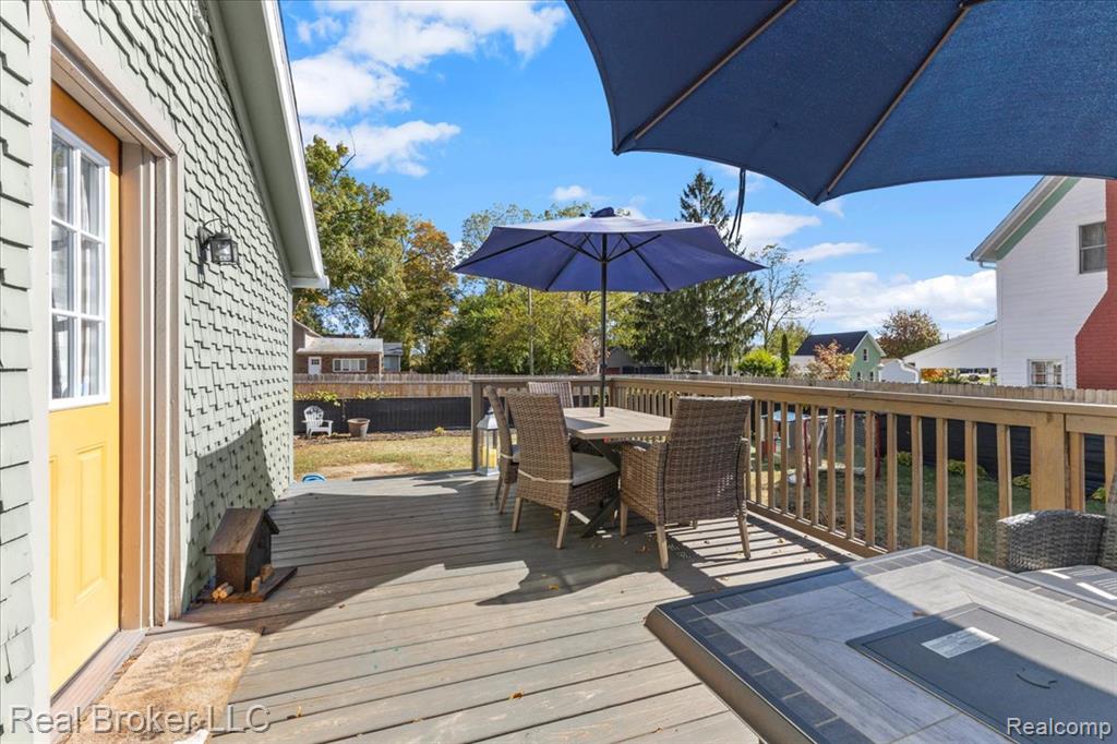 370 E 5th Street, Imlay City, MI 48444 — Photo 38