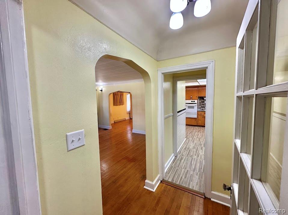 7502 Coolidge, Center Line, MI 48015 — Photo 3