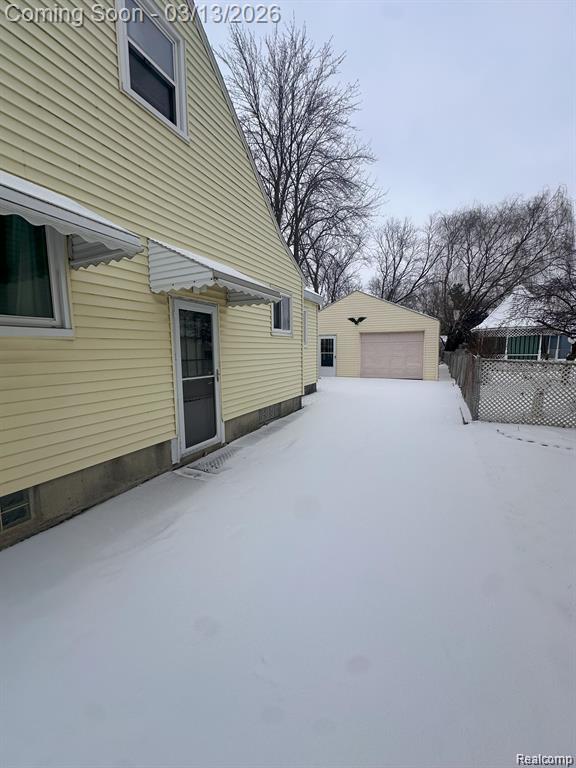515 S MARIAS Avenue, Clawson, MI — Photo 3