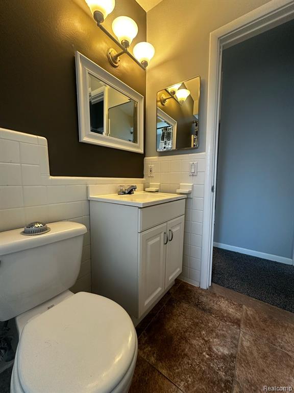 868 N ADAMS Road, Birmingham, MI 48009 — Photo 14