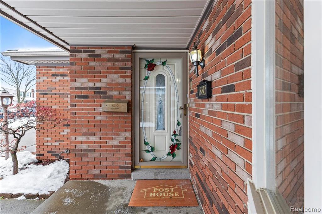 4226 Angeline Drive, Sterling Heights, MI 48310 — Photo 6