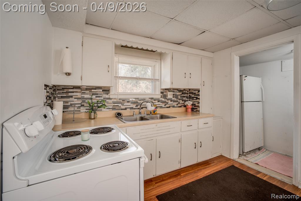 15843 Knight, Redford, MI 48239 — Photo 7
