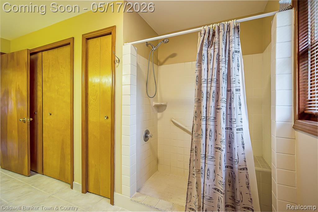 2154 Kingston Drive, Pinckney, MI 48169 — Photo 24