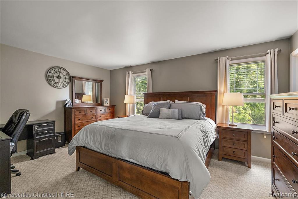 555 Worthington Road, Canton, MI 48188 — Photo 21