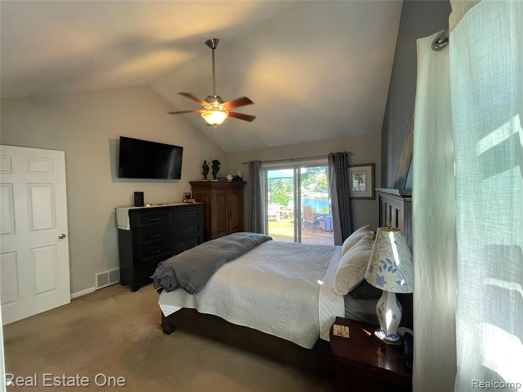 10438 King Road, Davisburg, MI 48350 — Photo 22