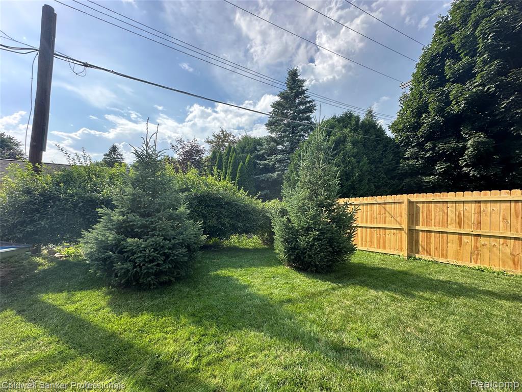 661 Lincoln Street, Lapeer, MI 48446 — Photo 5