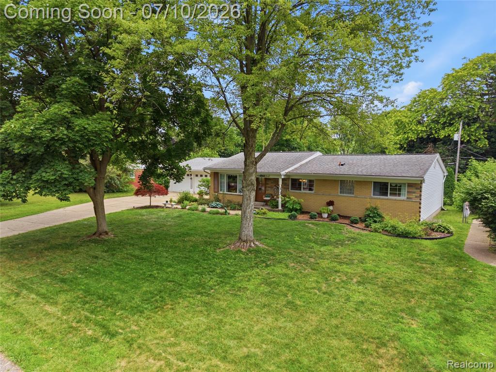 4844 Whitlow Boulevard, Commerce Twp, MI 48382 — Photo 4