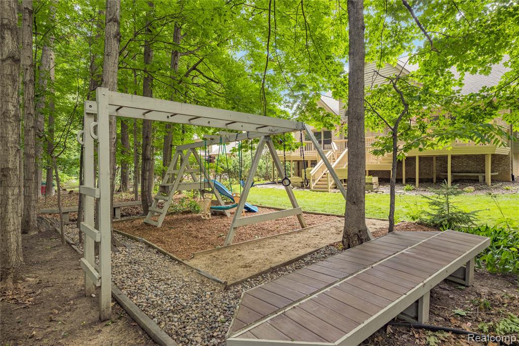 39566 Danielle Drive, Northville, MI 48167 — Photo 55