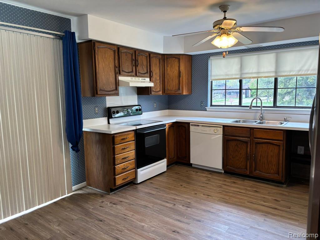 26411 SUMMERDALE Drive, Southfield, MI 48033 — Photo 6
