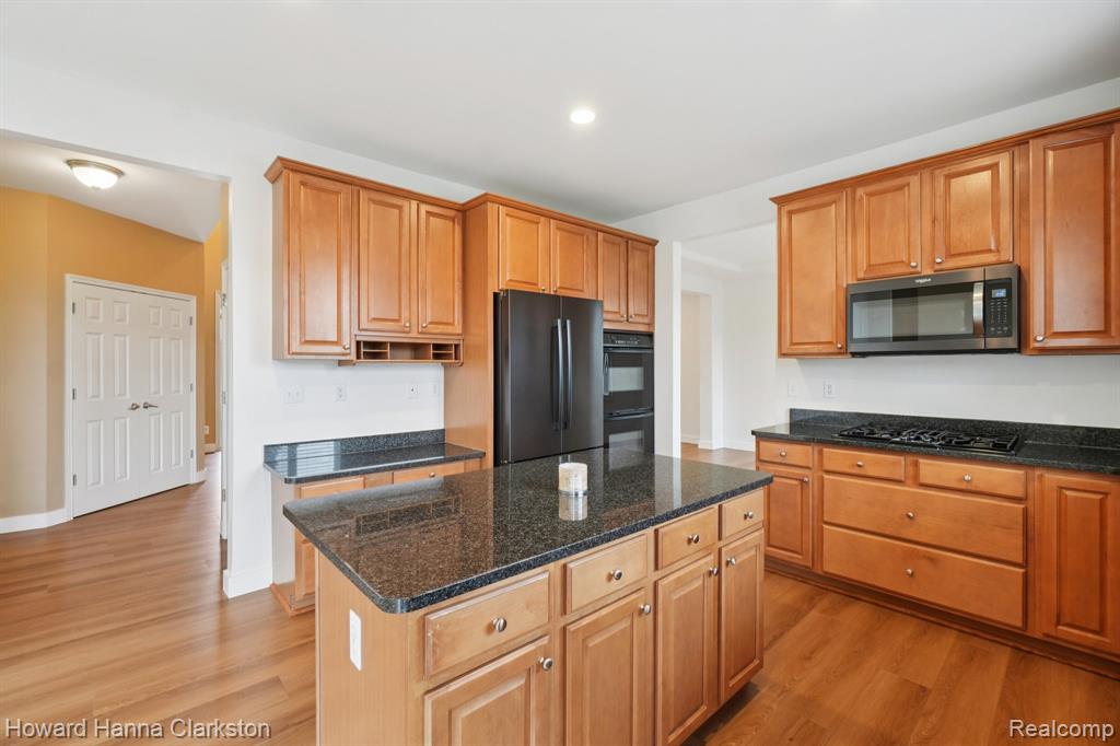 49941 Baychester Boulevard, Canton, MI 48187 — Photo 12