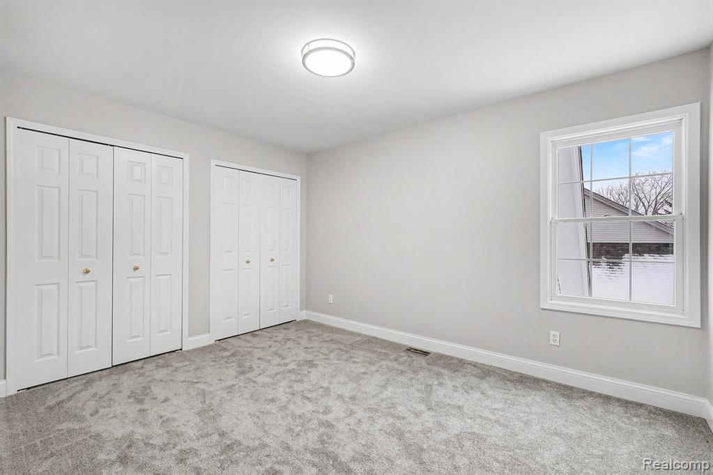4116 Split Rail Lane, Fenton, MI 48430 — Photo 17