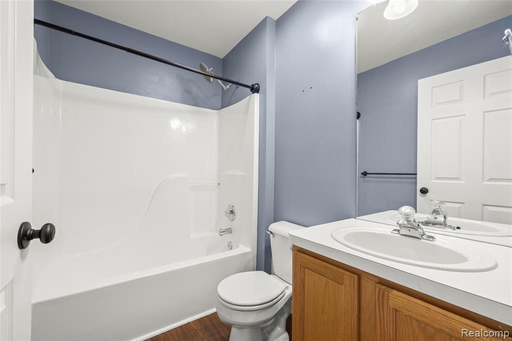 7828 Pleasant Lane, Ypsilanti, MI 48197 — Photo 18