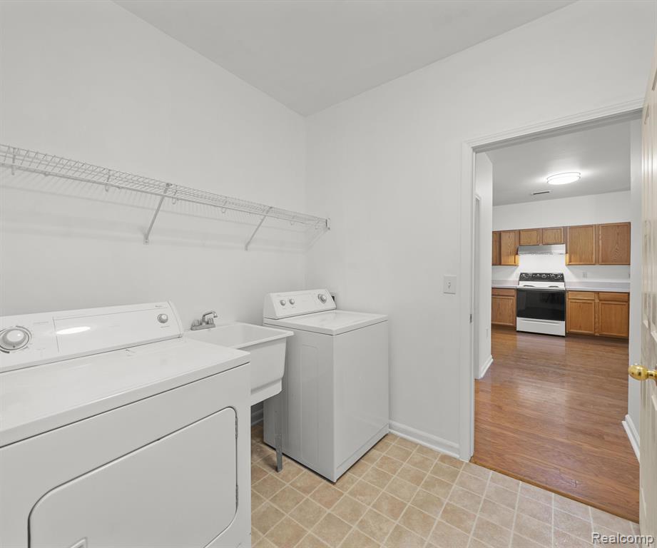 4070 ELIZABETH Avenue, Canton, MI 48188 — Photo 17