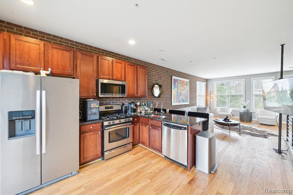 537 LEWIS Street, Birmingham, MI 48009 — Photo 11