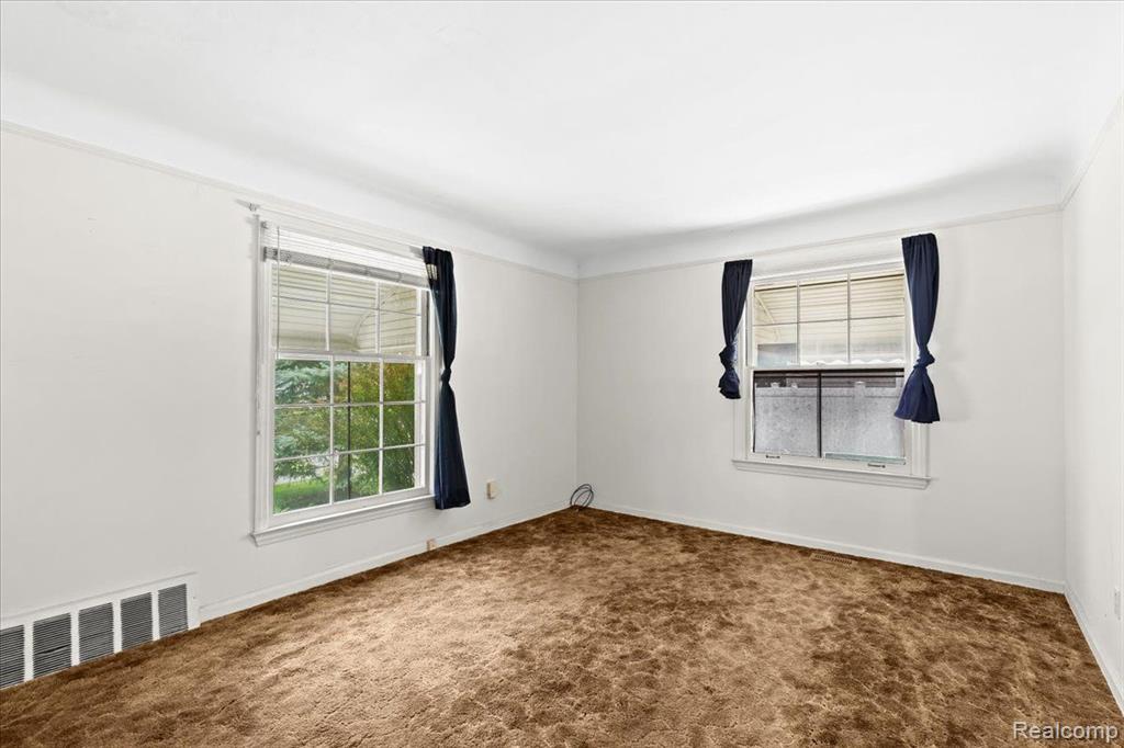 4069 GRIFFITH Avenue, Berkley, MI 48072 — Photo 4