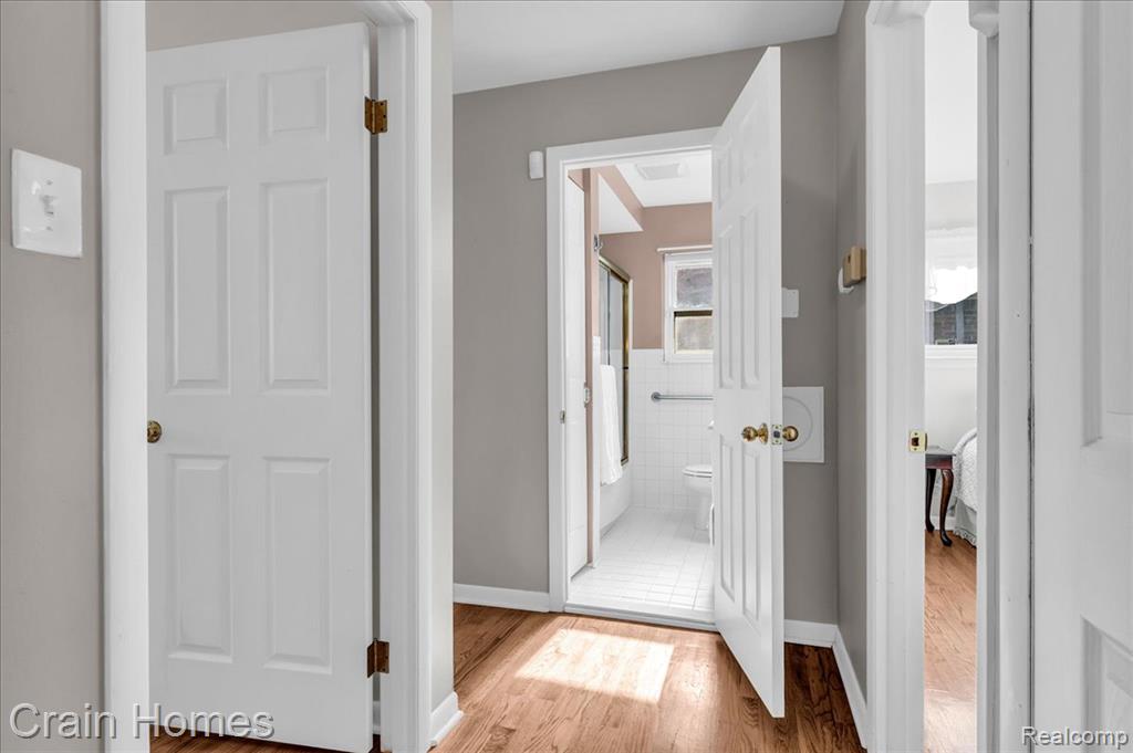 846 Moulin Avenue, Madison Heights, MI 48071 — Photo 15