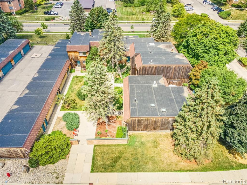 2109 PAULINE CT, Ann Arbor, MI 48103 — Photo 37