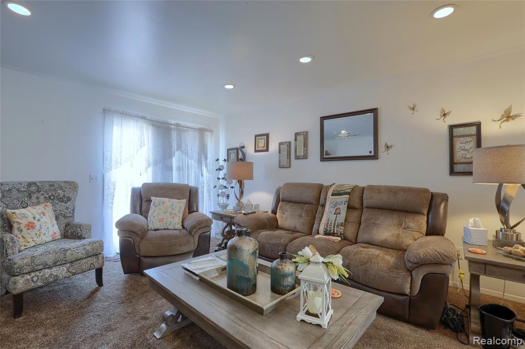 30784 Quinkert Street, Roseville, MI 48066 — Photo 6