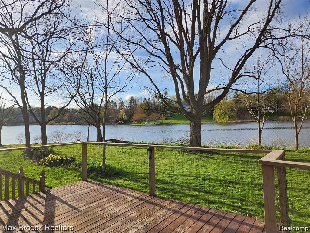 4995 LOCKHART Street, West Bloomfield, MI 48323 — Photo 12