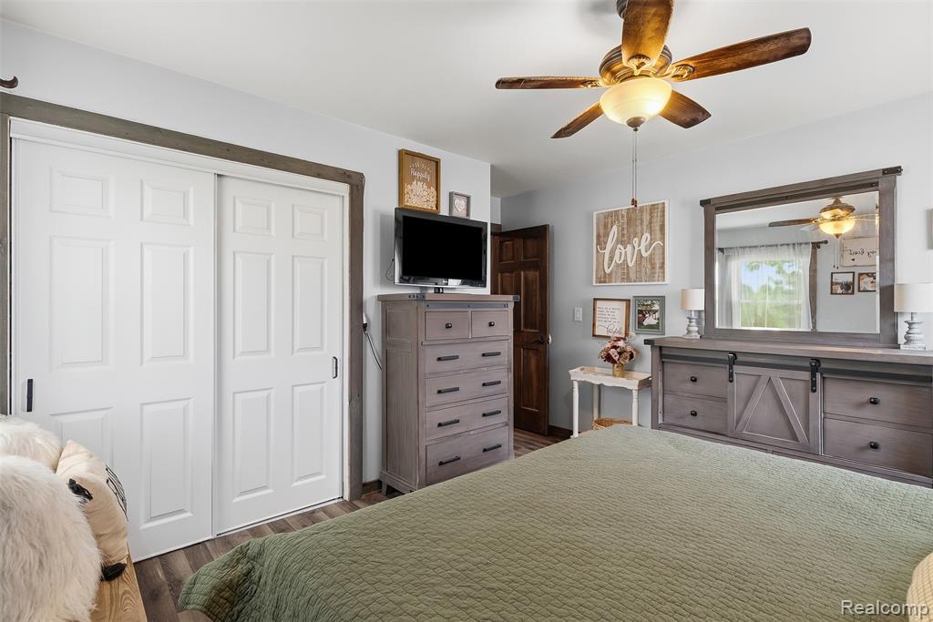 8403 Miller Road, Swartz Creek, MI 48473 — Photo 13