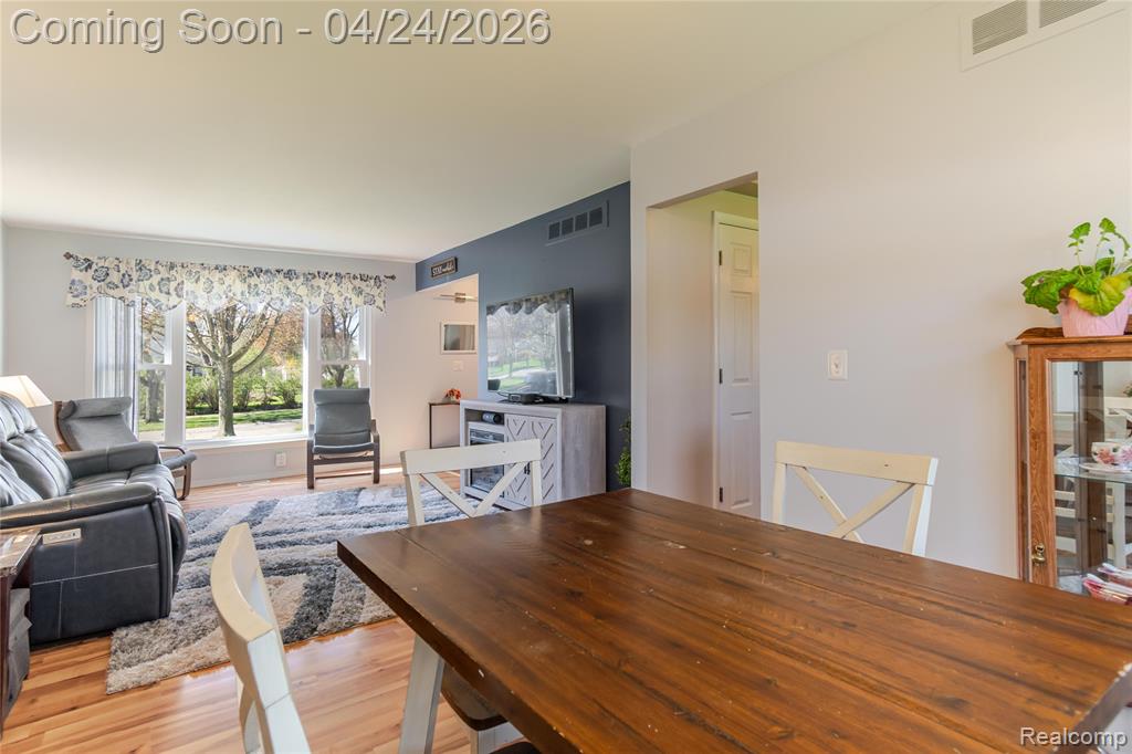 42320 Cherry Hill Road, Novi, MI — Photo 17