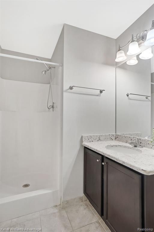 54933 BRENTWOOD Drive, South Lyon, MI 48178 — Photo 16