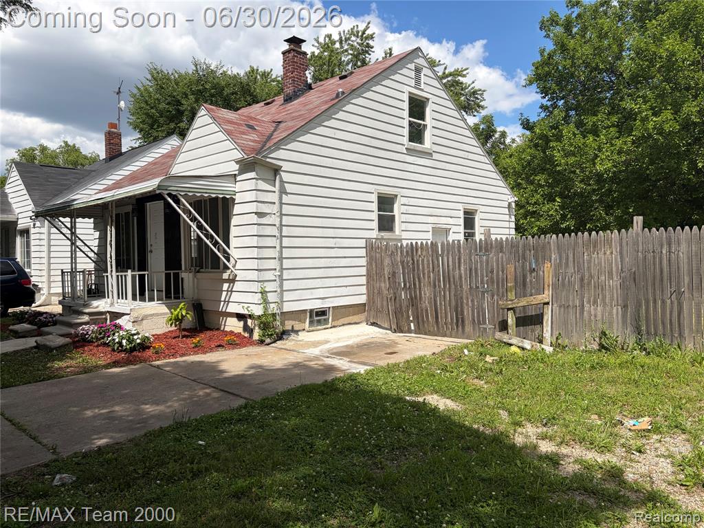 6760 Warwick Street, Detroit, MI 48228 — Photo 8