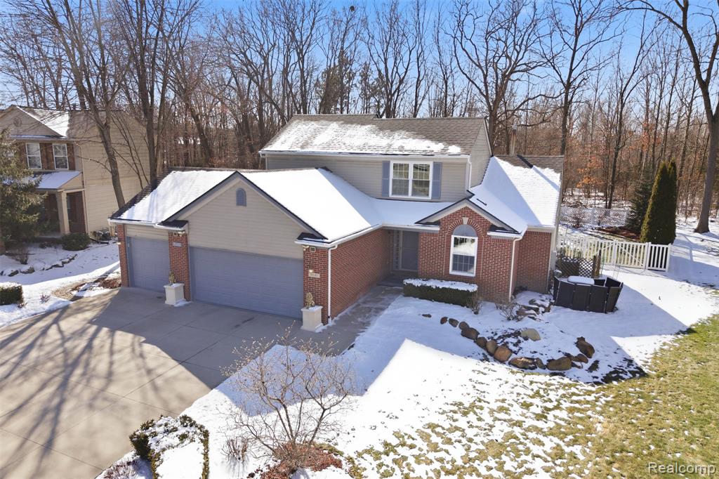 9140 Lakewood Drive, Whitmore Lake, MI 48189 — Photo 36