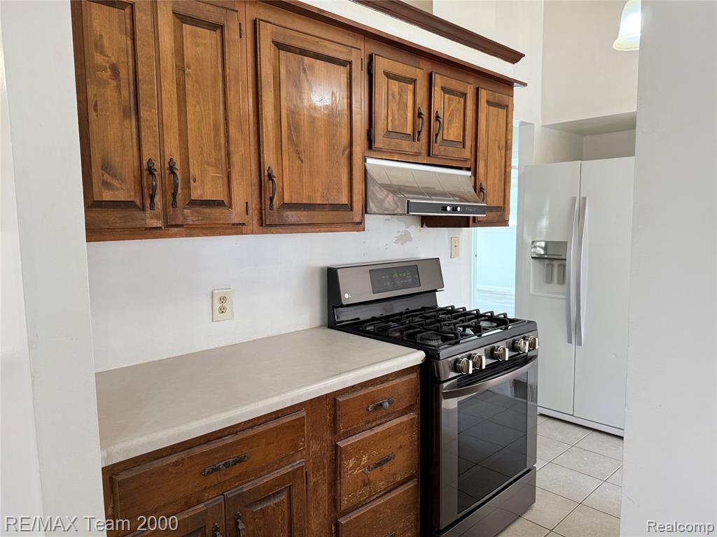 4665 Syracuse Street, Dearborn Heights, MI 48125 — Photo 11