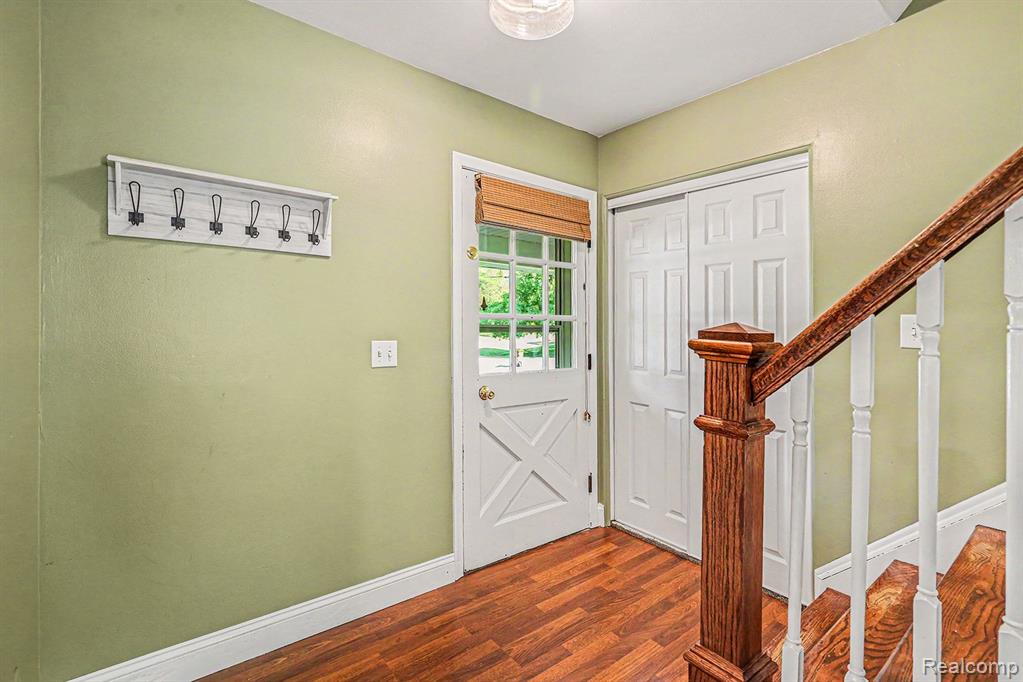 6275 Westmoor Drive, Shelby, MI 48316 — Photo 4