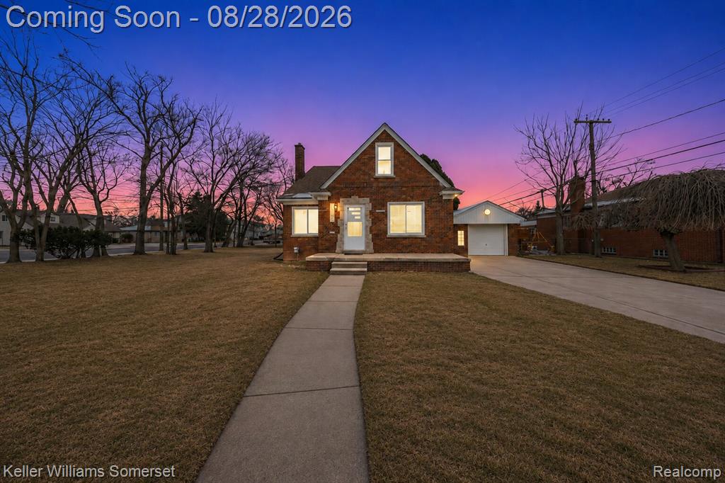 23250 FIRWOOD Avenue, Eastpointe, MI 48021