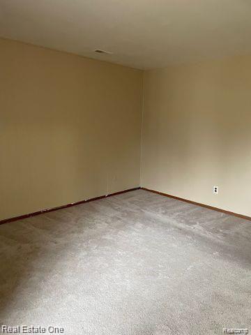 5712 N SILVERY Lane, Dearborn Heights, MI 48127 — Photo 3
