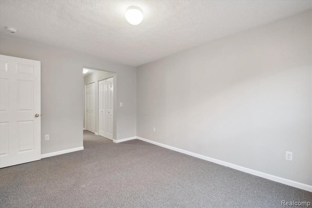 1449 HEATHERWOOD Lane, Ann Arbor, MI 48108 — Photo 29