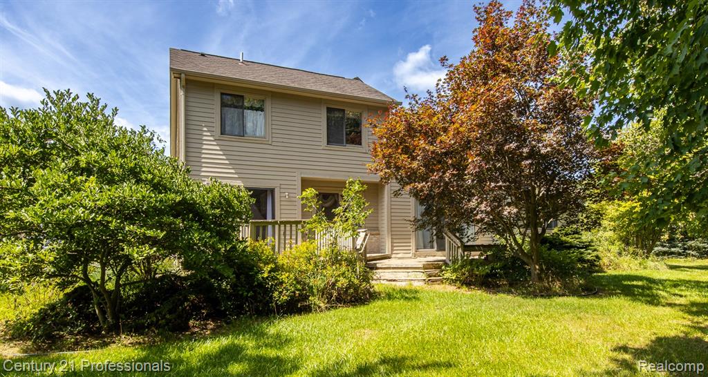 4970 Fox Chase Drive, White Lake, MI 48383 — Photo 47