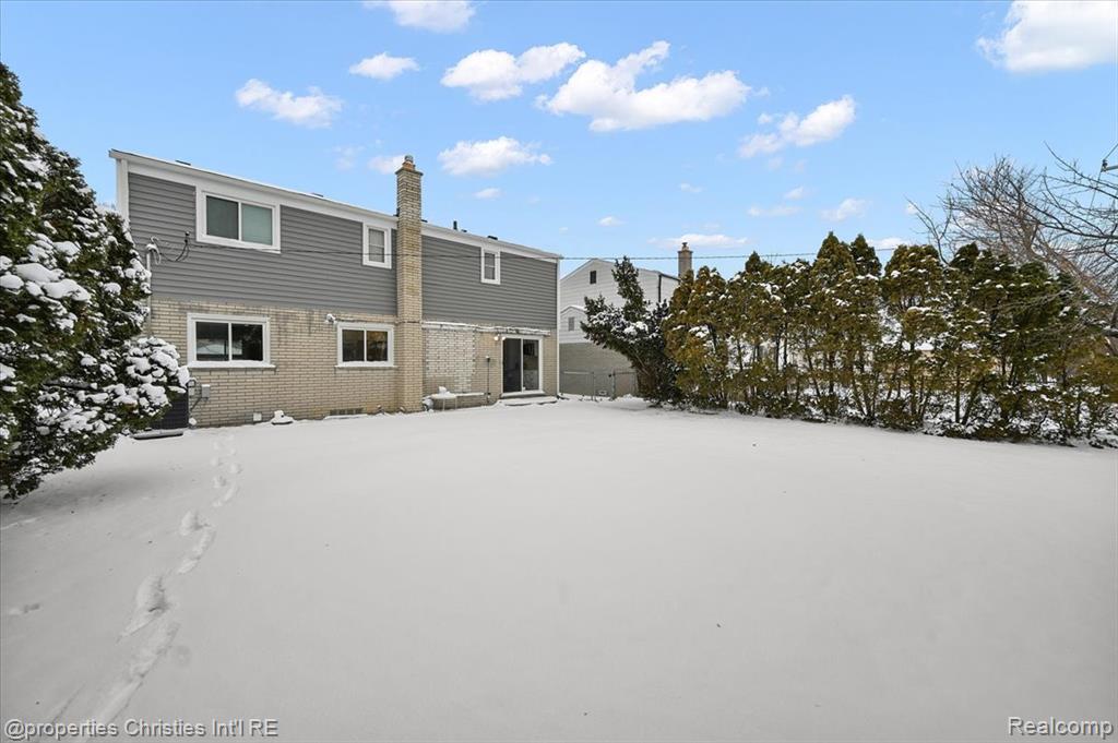 26010 Marlowe Place, Oak Park, MI 48237 — Photo 7