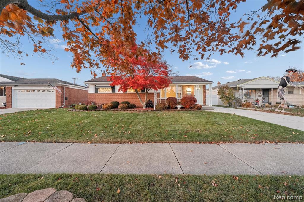 14240 Stratford Street, Riverview, MI 48193 — front exterior