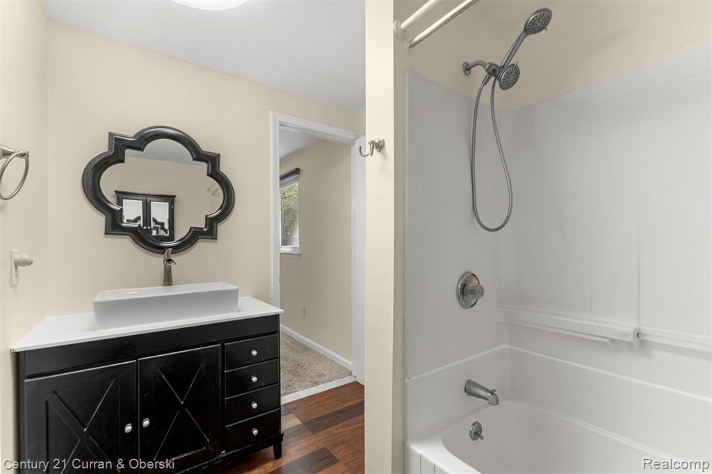 572 Shana Street, Canton, MI 48187 — Photo 36