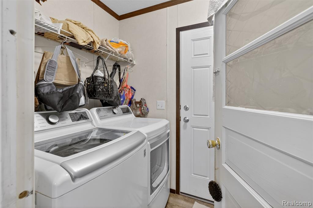 4567 Ashwood, Saginaw, MI 48603 — Photo 11