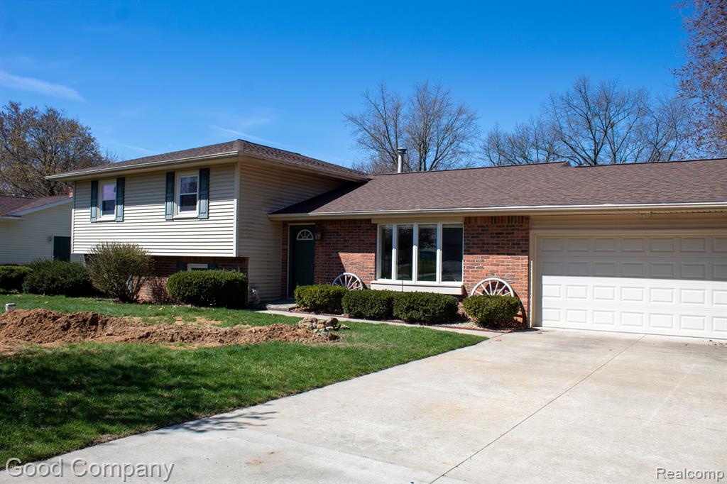 6762 GOVE N, Tecumseh, MI 49286 — Photo 2