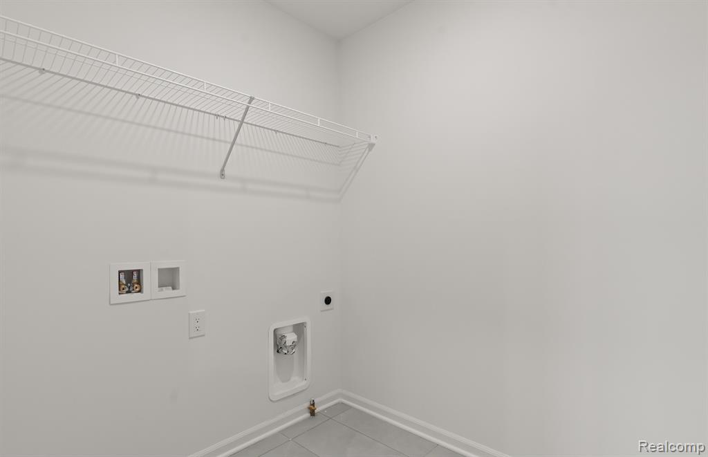 5684 Corgi Drive, Ann Arbor, MI 48108 — Photo 14