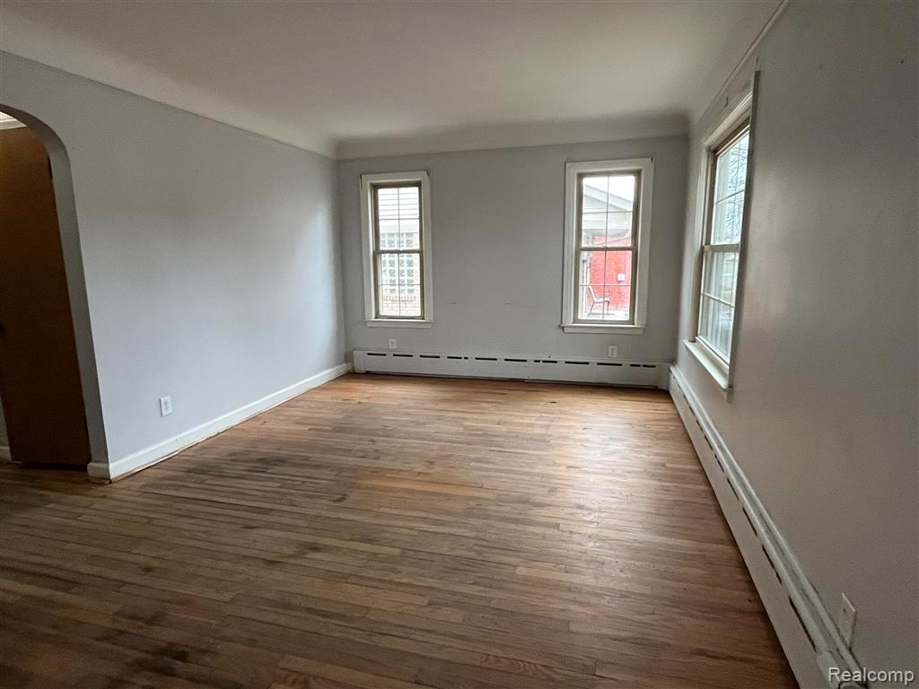16572 Rosemary, Fraser, MI 48026 — Photo 2